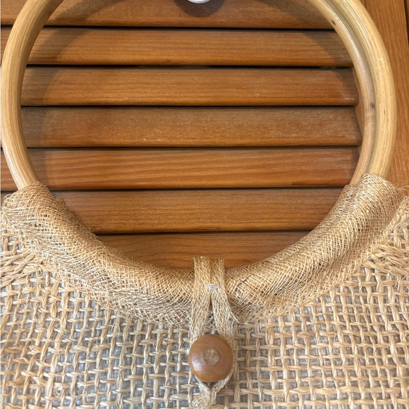 Natural Straw Tote with Multicolor Floral Embroidery - Picture 3 of 6